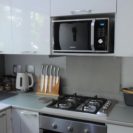 Birds Babble Self Catering Hotel Mbombela Buitenkant foto