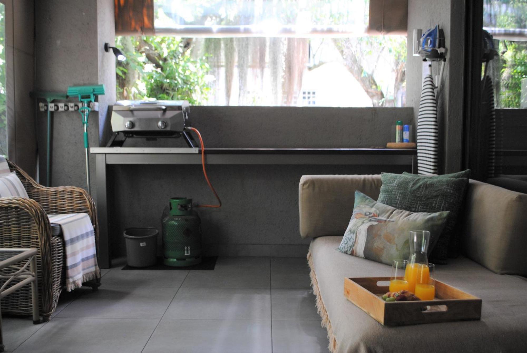 Birds Babble Self Catering Hotel Mbombela Buitenkant foto