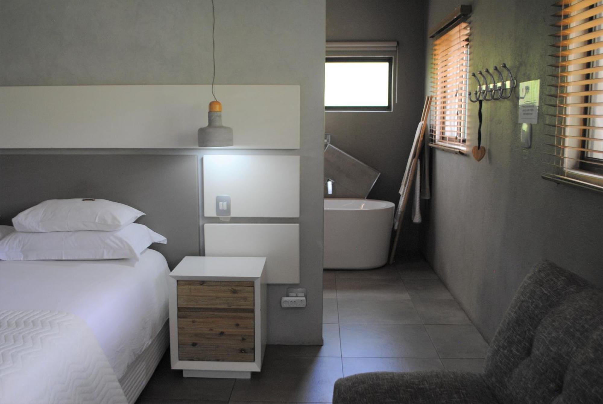 Birds Babble Self Catering Hotel Mbombela Buitenkant foto