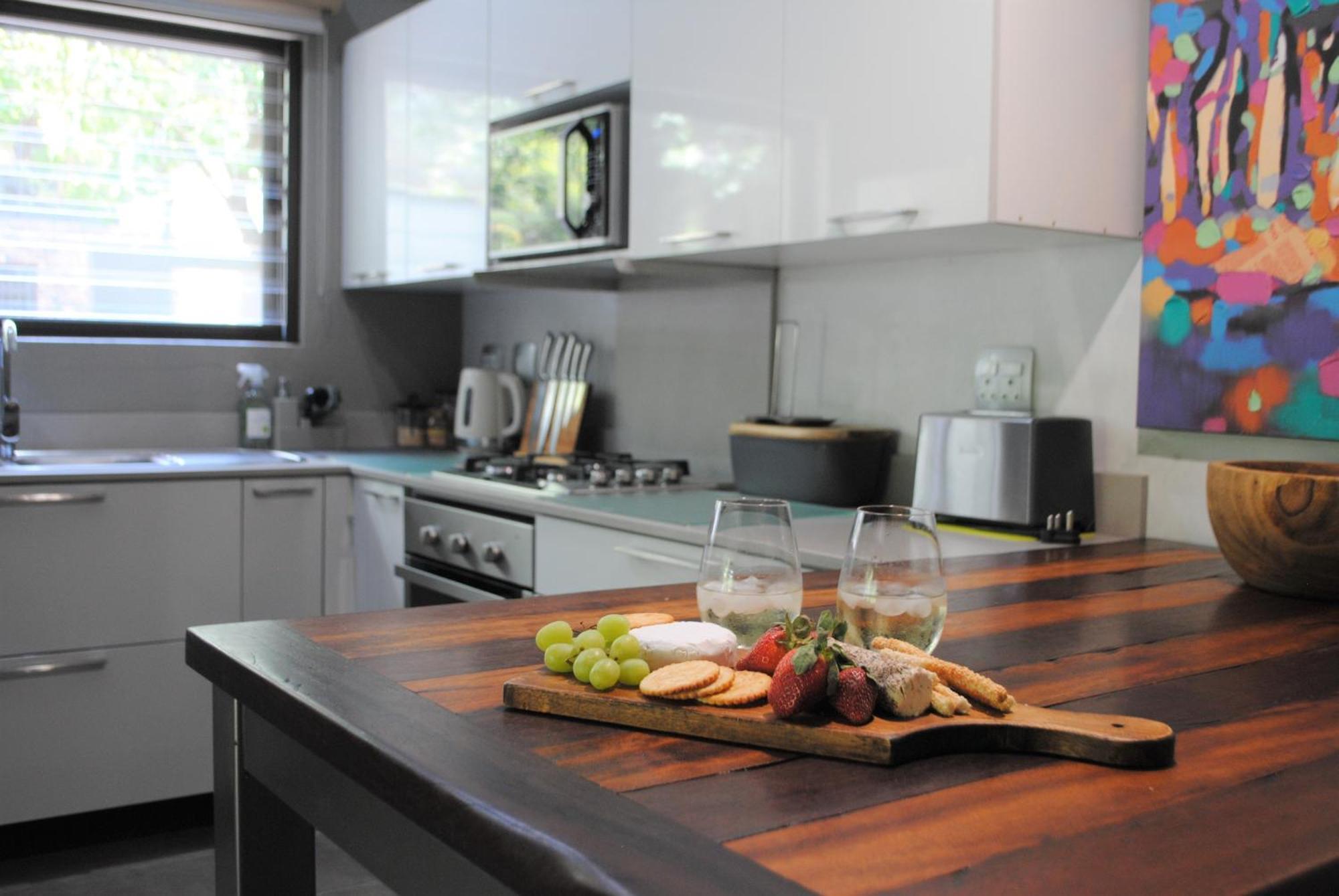 Birds Babble Self Catering Hotel Mbombela Buitenkant foto