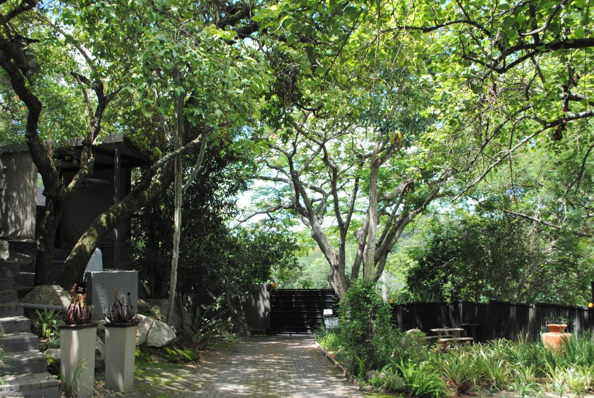 Birds Babble Self Catering Hotel Mbombela Buitenkant foto