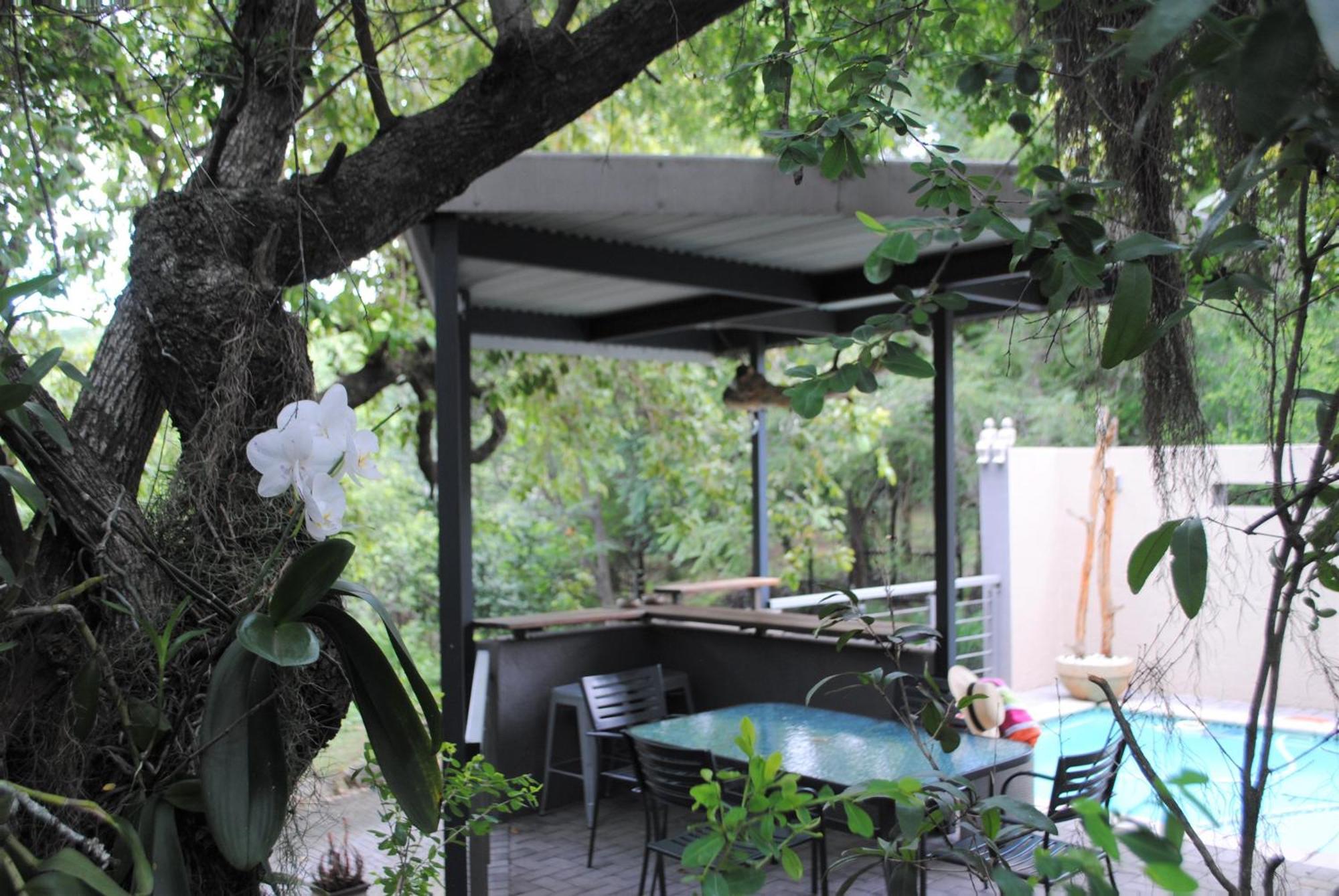 Birds Babble Self Catering Hotel Mbombela Buitenkant foto