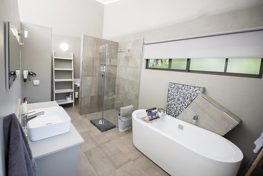 Birds Babble Self Catering Hotel Mbombela Buitenkant foto